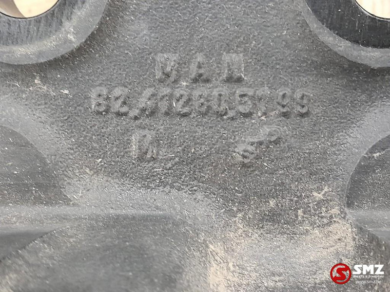 MAN Occ voorframe MAN - Buferis - Kravas automašīna: foto 5 MAN Occ voorframe MAN - Buferis - Kravas automašīna: foto 5