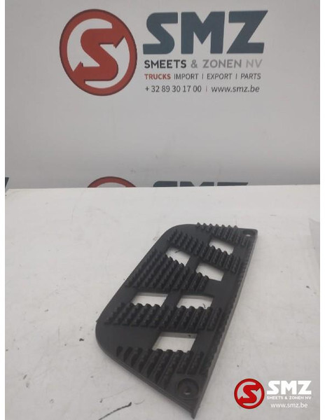 Mercedes-Benz Cabine opstapraster mercedes actros mp4 a960666472 - Kabīne un interjers - Kravas automašīna: foto 2 Mercedes-Benz Cabine opstapraster mercedes actros mp4 a960666472 - Kabīne un interjers - Kravas automašīna: foto 2