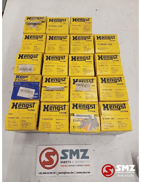 Mercedes-Benz Lot van 19 oliefilters Mercedes - Eļļas filtrs - Kravas automašīna: foto 1 Mercedes-Benz Lot van 19 oliefilters Mercedes - Eļļas filtrs - Kravas automašīna: foto 1