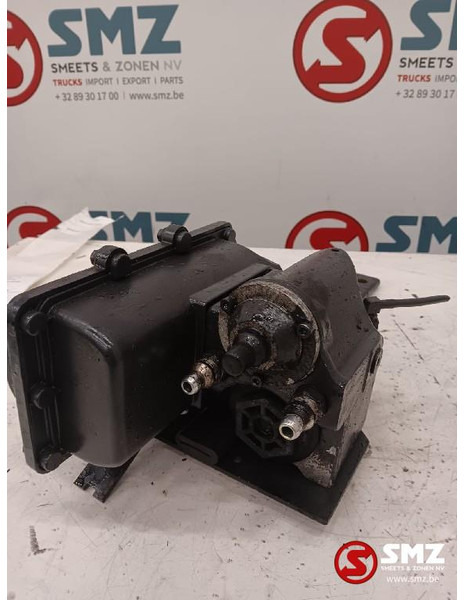 Mercedes-Benz Occ AdBluepomp Mercedes - Degvielas sistēma - Kravas automašīna: foto 1 Mercedes-Benz Occ AdBluepomp Mercedes - Degvielas sistēma - Kravas automašīna: foto 1