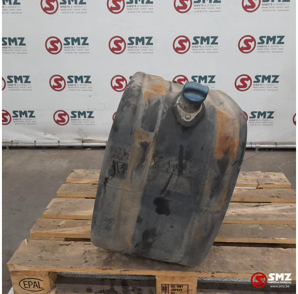 Mercedes-Benz Occ AdBluetank 95L Mercedes - Degvielas sistēma - Kravas automašīna: foto 1 Mercedes-Benz Occ AdBluetank 95L Mercedes - Degvielas sistēma - Kravas automašīna: foto 1