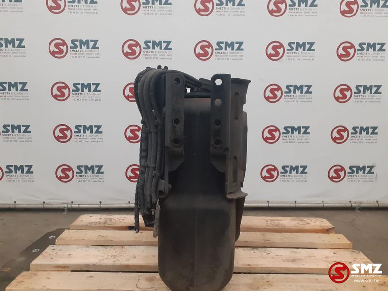 Mercedes-Benz Occ AdBluetank Mercedes - Degvielas sistēma - Kravas automašīna: foto 4 Mercedes-Benz Occ AdBluetank Mercedes - Degvielas sistēma - Kravas automašīna: foto 4