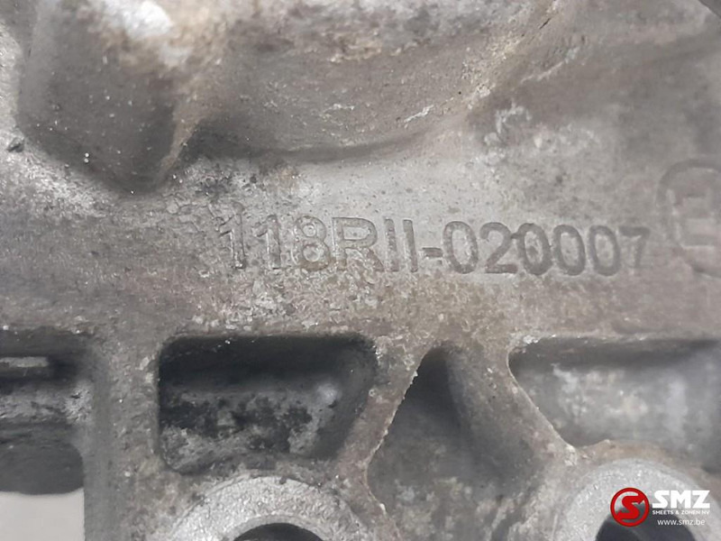 Dzinējs un rezerves daļas - Kravas automašīna Mercedes-Benz Occ EGR klep OM471LA Mercedes: foto 6
