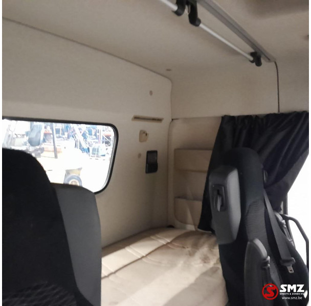 Kabīne un interjers - Kravas automašīna Mercedes-Benz Occ cabine Mercedes Actros MP4 low: foto 12 Kabīne un interjers - Kravas automašīna Mercedes-Benz Occ cabine Mercedes Actros MP4 low: foto 12