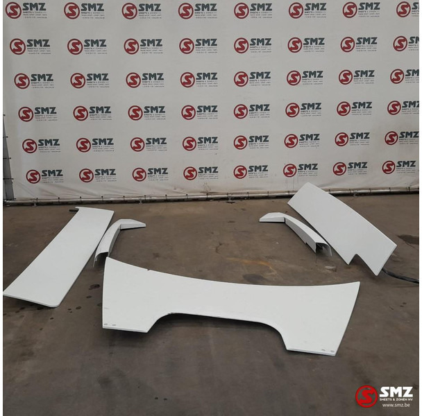 Mercedes-Benz Occ cabinespoilerset Mercedes Actros mp2/3 - Aerodinamika/ Spoileris - Kravas automašīna: foto 1 Mercedes-Benz Occ cabinespoilerset Mercedes Actros mp2/3 - Aerodinamika/ Spoileris - Kravas automašīna: foto 1