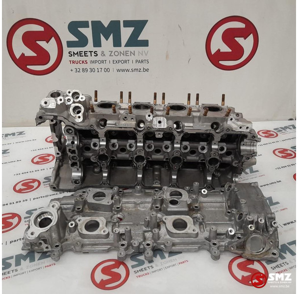 Dzinējs un rezerves daļas - Vieglā automašīna Mercedes-Benz Occ cilinderkop + kleppendeksel links AMG C63S Mer: foto 6