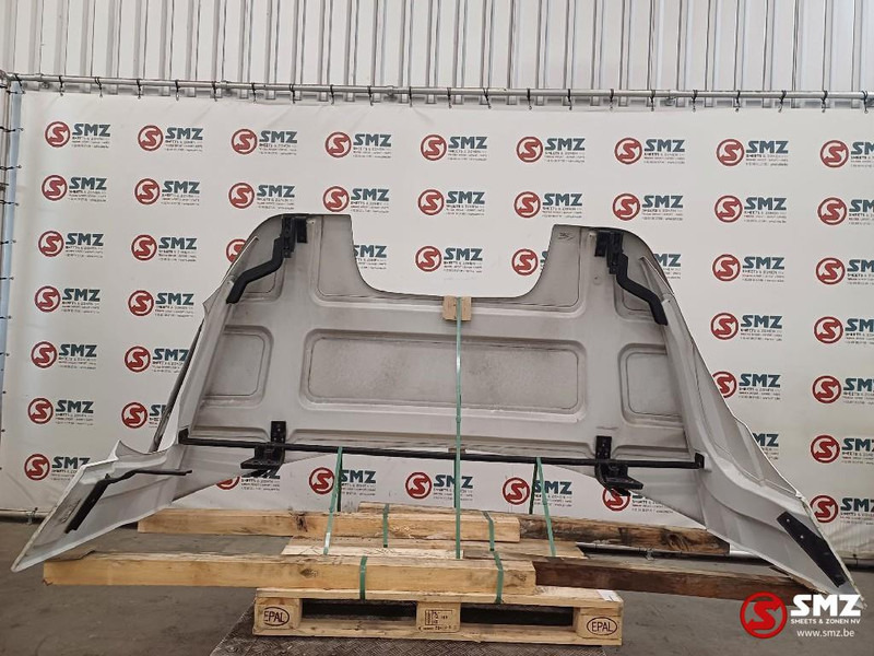 Mercedes-Benz Occ dakspoiler + spoilers boven links + rechts Mer - Aerodinamika/ Spoileris - Kravas automašīna: foto 2 Mercedes-Benz Occ dakspoiler + spoilers boven links + rechts Mer - Aerodinamika/ Spoileris - Kravas automašīna: foto 2