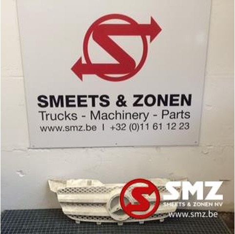 Mercedes-Benz Occ grille mercedes sprinter - Radiatora reste - Kravas automašīna: foto 1 Mercedes-Benz Occ grille mercedes sprinter - Radiatora reste - Kravas automašīna: foto 1