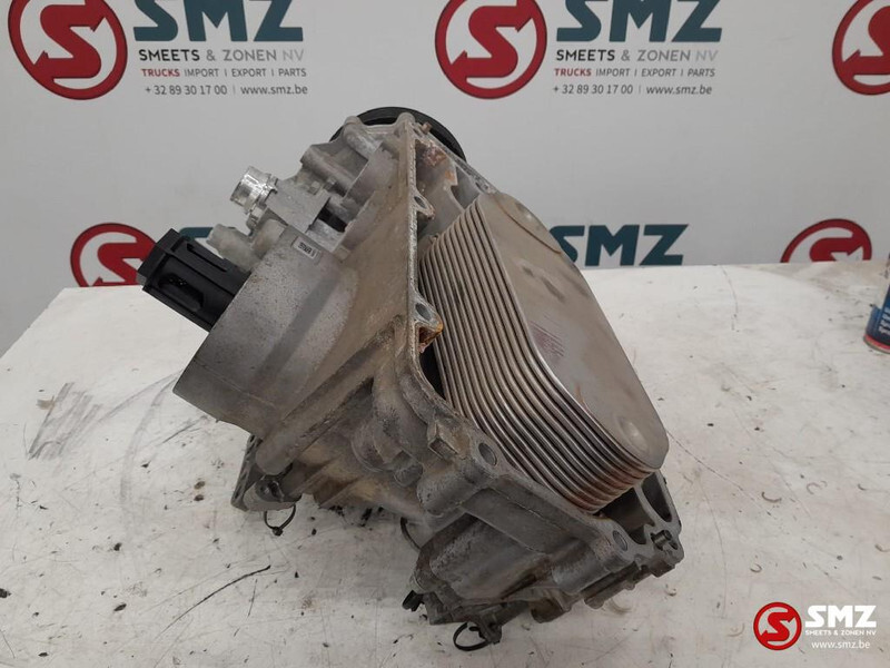 Mercedes-Benz Occ oliefilter + oliekoeler Mercedes - Eļļas filtrs - Kravas automašīna: foto 1 Mercedes-Benz Occ oliefilter + oliekoeler Mercedes - Eļļas filtrs - Kravas automašīna: foto 1