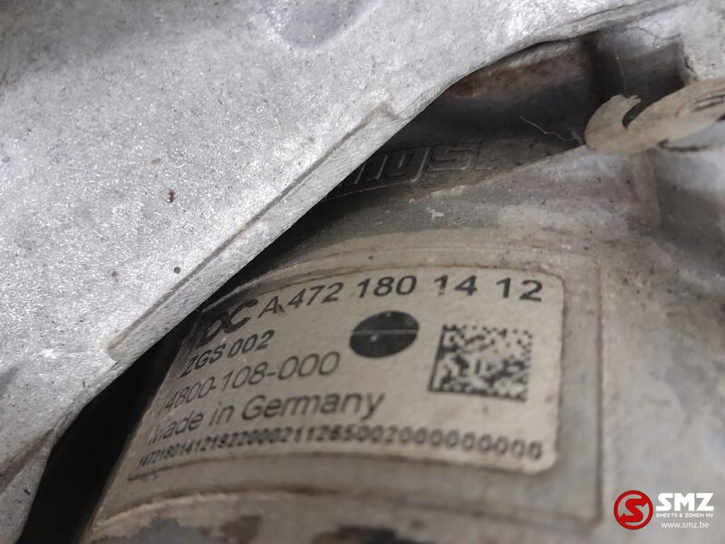 Mercedes-Benz Occ oliefilter + oliekoeler Mercedes - Eļļas filtrs - Kravas automašīna: foto 4 Mercedes-Benz Occ oliefilter + oliekoeler Mercedes - Eļļas filtrs - Kravas automašīna: foto 4