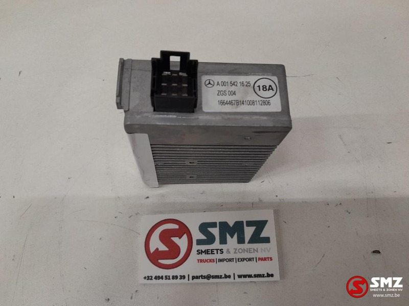 Mercedes-Benz Occ omvormer 24V/12V 18A Mercedes - Elektrosistēma - Kravas automašīna: foto 5 Mercedes-Benz Occ omvormer 24V/12V 18A Mercedes - Elektrosistēma - Kravas automašīna: foto 5