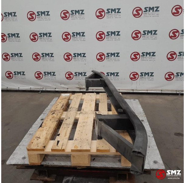 Mercedes-Benz Occ onderrijdbeveiliging Mercedes - Buferis - Kravas automašīna: foto 4 Mercedes-Benz Occ onderrijdbeveiliging Mercedes - Buferis - Kravas automašīna: foto 4