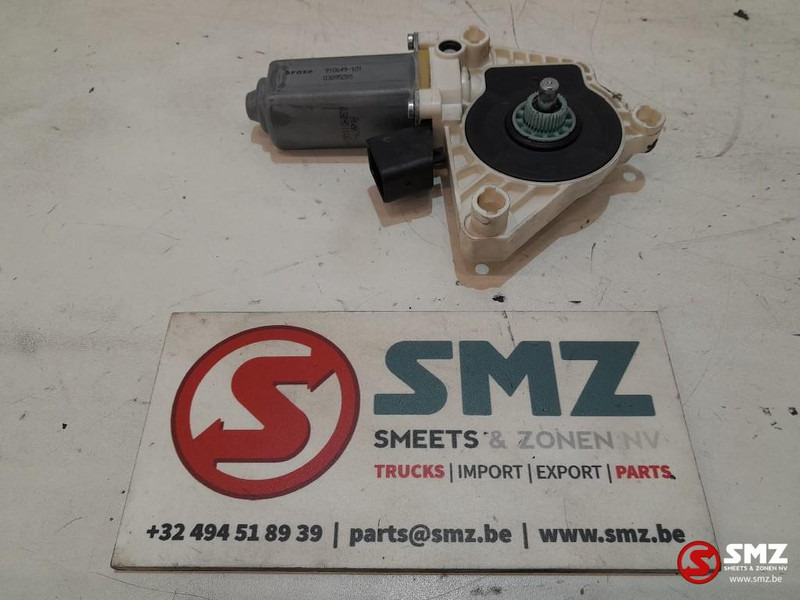 Mercedes-Benz Occ raamliftmotor Mercedes - Durvis un rezerves daļas - Kravas automašīna: foto 2 Mercedes-Benz Occ raamliftmotor Mercedes - Durvis un rezerves daļas - Kravas automašīna: foto 2