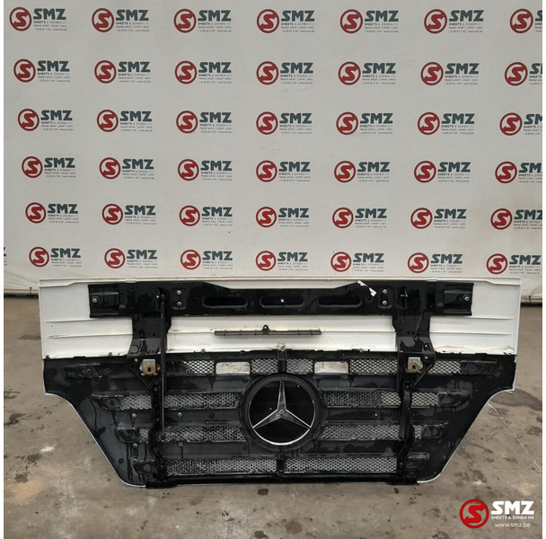 Mercedes-Benz Occ radiatorgrille Mercedes - Radiatora reste - Kravas automašīna: foto 2 Mercedes-Benz Occ radiatorgrille Mercedes - Radiatora reste - Kravas automašīna: foto 2
