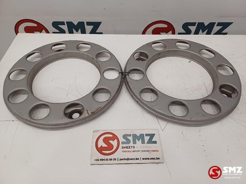 Mercedes-Benz Occ set open boutbescherming R22.5 Mercedes - Riepa - Kravas automašīna: foto 1 Mercedes-Benz Occ set open boutbescherming R22.5 Mercedes - Riepa - Kravas automašīna: foto 1