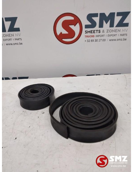 Mercedes-Benz Set van 2 rubbers brandstoftanksteun 3m mercedes a - Degvielas tvertne - Kravas automašīna: foto 1 Mercedes-Benz Set van 2 rubbers brandstoftanksteun 3m mercedes a - Degvielas tvertne - Kravas automašīna: foto 1