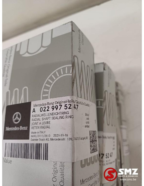 Mercedes-Benz Set van 4 wielnaafkeerrringen Mercedes - Piekare - Kravas automašīna: foto 4 Mercedes-Benz Set van 4 wielnaafkeerrringen Mercedes - Piekare - Kravas automašīna: foto 4
