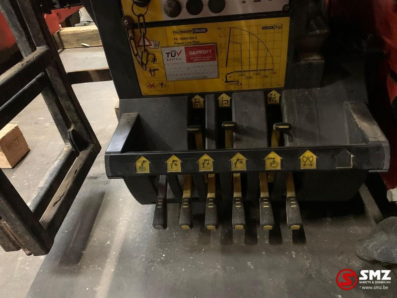 Palfinger Occ Autolaadkraan Palfinger PK18002 - 4 + radio - Strēle - Iekraušanas tehnika: foto 4 Palfinger Occ Autolaadkraan Palfinger PK18002 - 4 + radio - Strēle - Iekraušanas tehnika: foto 4
