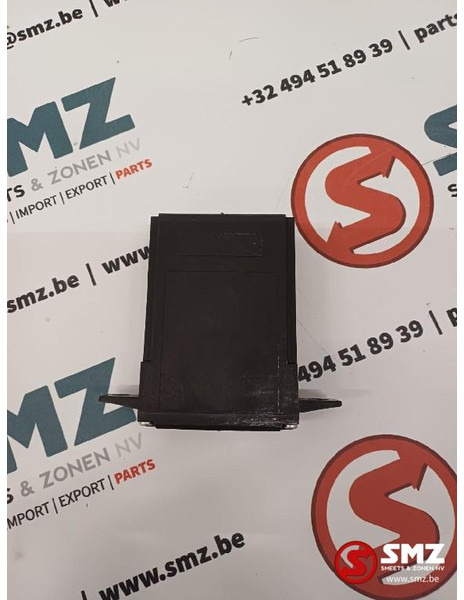 Renault Occ ECU versnellingskeuzeregeleenheid Renault - Elektroniskais vadības bloks (ECU) - Kravas automašīna: foto 2 Renault Occ ECU versnellingskeuzeregeleenheid Renault - Elektroniskais vadības bloks (ECU) - Kravas automašīna: foto 2