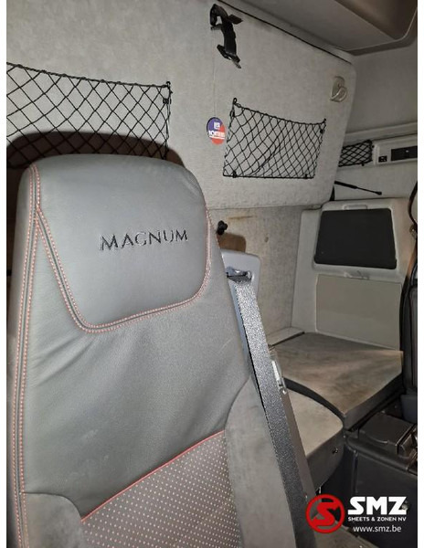 Kabīne un interjers - Kravas automašīna Renault Occ cabine compleet Renault Magnum: foto 9 Kabīne un interjers - Kravas automašīna Renault Occ cabine compleet Renault Magnum: foto 9