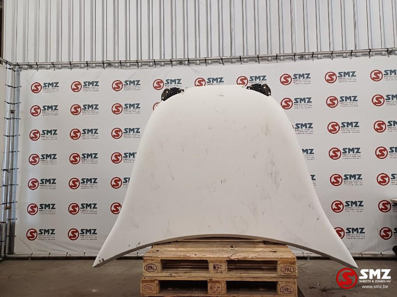 Renault Occ dakspoiler Renault - Aerodinamika/ Spoileris - Kravas automašīna: foto 1 Renault Occ dakspoiler Renault - Aerodinamika/ Spoileris - Kravas automašīna: foto 1