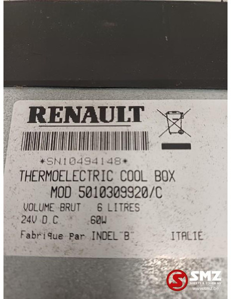 Renault Occ koelkast 6L Renault - Kabīne un interjers - Kravas automašīna: foto 5 Renault Occ koelkast 6L Renault - Kabīne un interjers - Kravas automašīna: foto 5