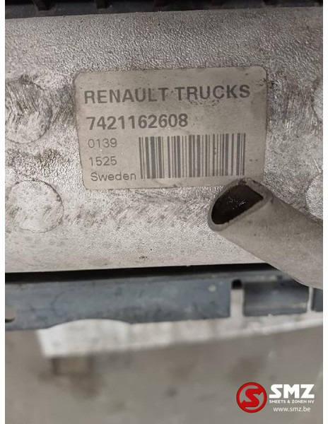 Renault Occ radiator + intercooler Renault - Radiators - Kravas automašīna: foto 4 Renault Occ radiator + intercooler Renault - Radiators - Kravas automašīna: foto 4
