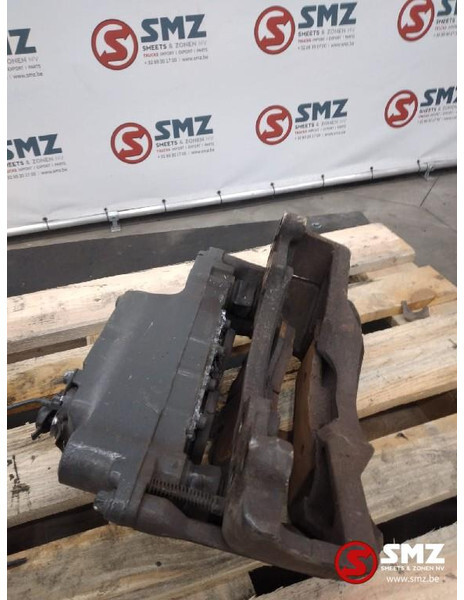 Renault Occ remklauw links Renault T 68324856 7421487684 - Bremžu suports - Kravas automašīna: foto 2 Renault Occ remklauw links Renault T 68324856 7421487684 - Bremžu suports - Kravas automašīna: foto 2