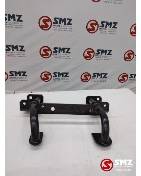 Renault Occ steun opstapbak links Kerax - Pakāpiens - Kravas automašīna: foto 2 Renault Occ steun opstapbak links Kerax - Pakāpiens - Kravas automašīna: foto 2