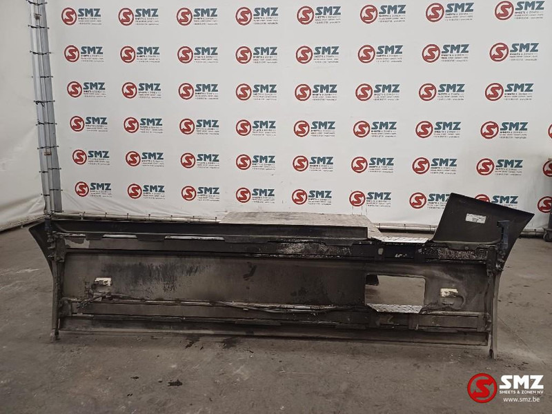 Renault Occ side skirt links Renault - Rezerves daļa - Kravas automašīna: foto 2 Renault Occ side skirt links Renault - Rezerves daļa - Kravas automašīna: foto 2