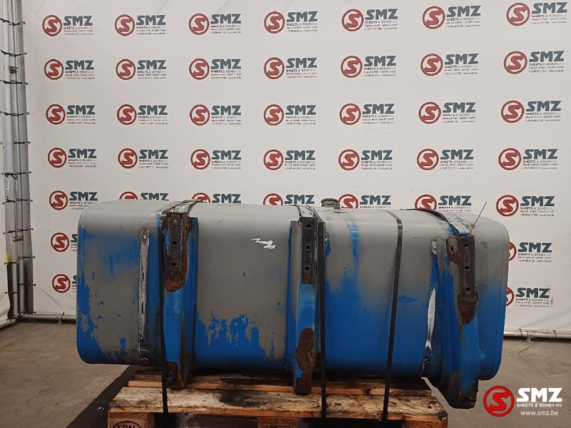 Scania Occ brandstoftank 700L Scania - Degvielas tvertne - Kravas automašīna: foto 2 Scania Occ brandstoftank 700L Scania - Degvielas tvertne - Kravas automašīna: foto 2