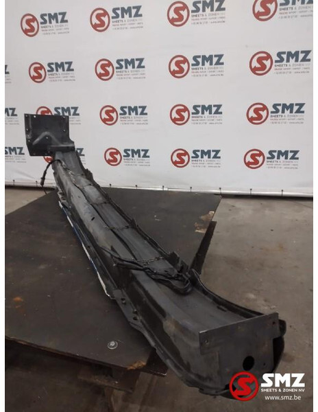 Scania Occ bumper Scania - Buferis - Kravas automašīna: foto 2 Scania Occ bumper Scania - Buferis - Kravas automašīna: foto 2