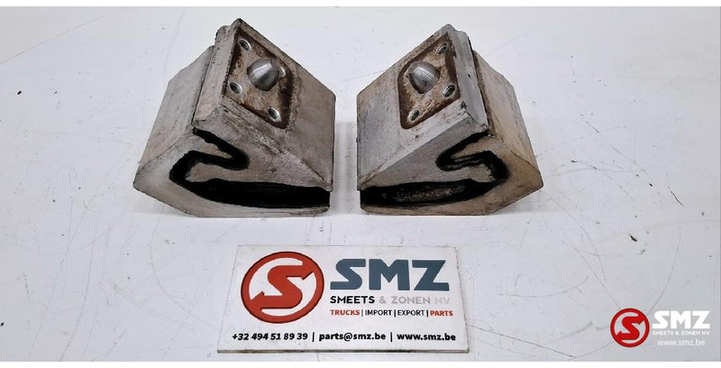 Scania Occ set motorsteunen Scania - Motora spilvens - Kravas automašīna: foto 1 Scania Occ set motorsteunen Scania - Motora spilvens - Kravas automašīna: foto 1