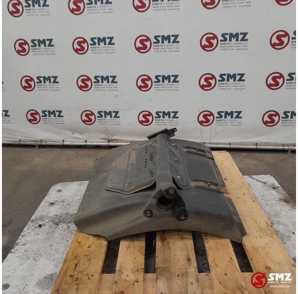 Scania Occ spatbord achteraan links vooraan rechts Scania - Virsbūve un ārpuse - Kravas automašīna: foto 4 Scania Occ spatbord achteraan links vooraan rechts Scania - Virsbūve un ārpuse - Kravas automašīna: foto 4