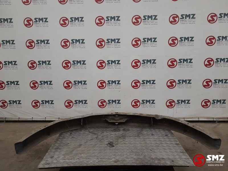 Scania Occ voorbumper L Scania - Buferis - Kravas automašīna: foto 2 Scania Occ voorbumper L Scania - Buferis - Kravas automašīna: foto 2