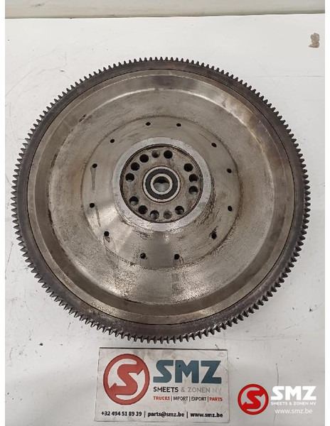 Scania Vliegwiel Scania - Dzinējs un rezerves daļas - Kravas automašīna: foto 1 Scania Vliegwiel Scania - Dzinējs un rezerves daļas - Kravas automašīna: foto 1