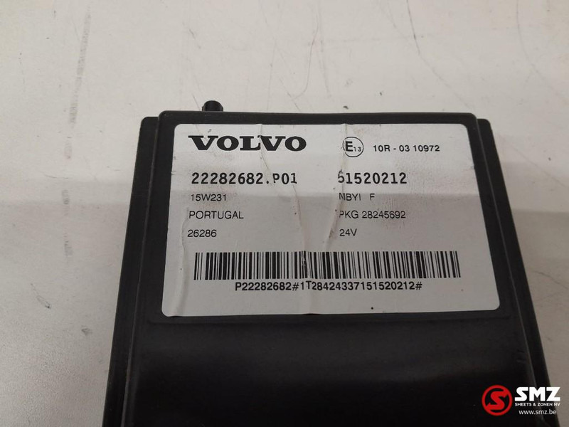 Volvo Occ HMIIOM regeleenheid Volvo - Elektroniskais vadības bloks (ECU) - Kravas automašīna: foto 5 Volvo Occ HMIIOM regeleenheid Volvo - Elektroniskais vadības bloks (ECU) - Kravas automašīna: foto 5