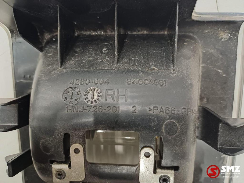 Volvo Occ binnenverlichting links + rechts Volvo - Kabīne un interjers - Kravas automašīna: foto 3 Volvo Occ binnenverlichting links + rechts Volvo - Kabīne un interjers - Kravas automašīna: foto 3