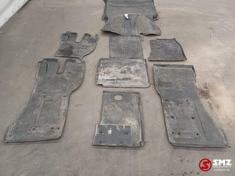 Volvo Occ mattenset Volvo - Kabīne un interjers - Kravas automašīna: foto 2 Volvo Occ mattenset Volvo - Kabīne un interjers - Kravas automašīna: foto 2