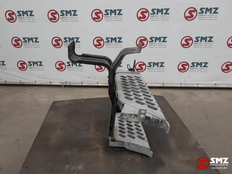 Volvo Occ opstap rechts Volvo - Kabīne un interjers - Kravas automašīna: foto 2 Volvo Occ opstap rechts Volvo - Kabīne un interjers - Kravas automašīna: foto 2