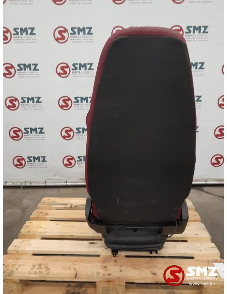 Volvo Occ passagiersstoel Volvo - Kabīne un interjers - Kravas automašīna: foto 2 Volvo Occ passagiersstoel Volvo - Kabīne un interjers - Kravas automašīna: foto 2