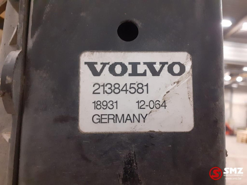 Volvo Occ radiator Volvo - Radiators - Kravas automašīna: foto 5 Volvo Occ radiator Volvo - Radiators - Kravas automašīna: foto 5