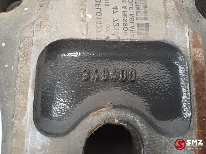 Volvo Occ schokdemperbeugel achteras linksonder Volvo - Amortizators - Kravas automašīna: foto 3 Volvo Occ schokdemperbeugel achteras linksonder Volvo - Amortizators - Kravas automašīna: foto 3