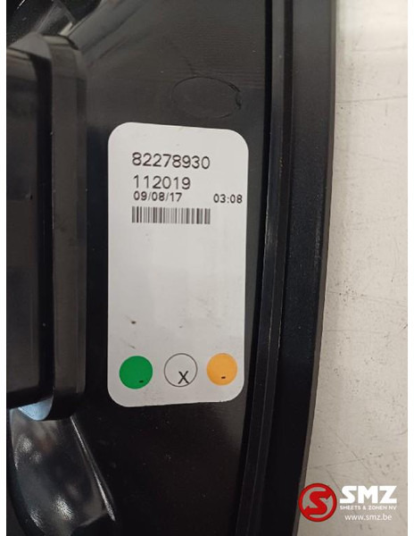 Volvo Occ set cabineverlichting deur + dak + binnen L/R - Kabīne un interjers - Kravas automašīna: foto 5 Volvo Occ set cabineverlichting deur + dak + binnen L/R - Kabīne un interjers - Kravas automašīna: foto 5