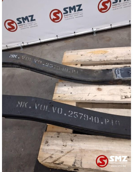 Volvo Occ set voorste bladveren Volvo FH 21319747 - Tērauda piekare - Kravas automašīna: foto 4 Volvo Occ set voorste bladveren Volvo FH 21319747 - Tērauda piekare - Kravas automašīna: foto 4