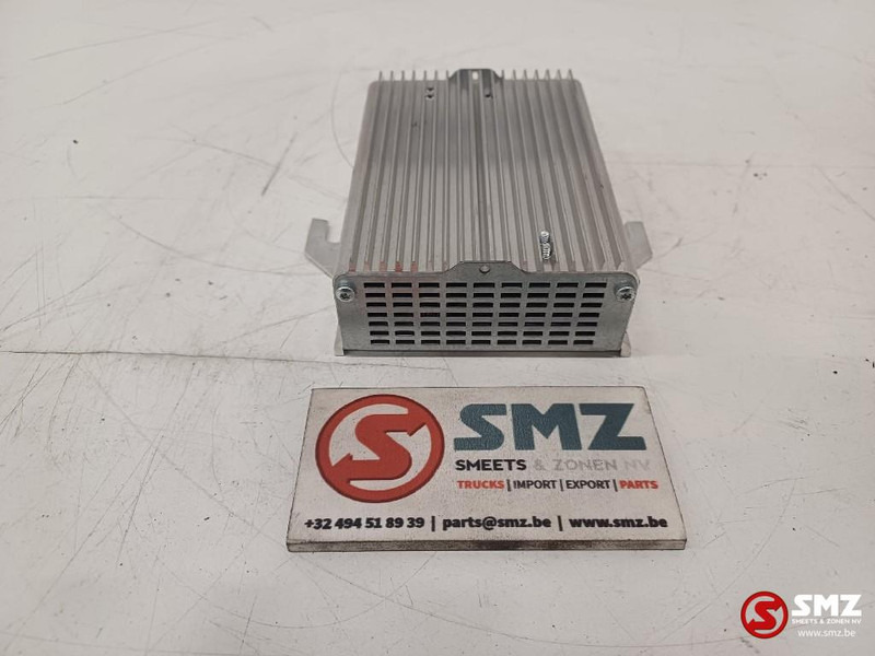 Volvo Occ spanningsomvormer 24V-14V Volvo - Elektrosistēma - Kravas automašīna: foto 2 Volvo Occ spanningsomvormer 24V-14V Volvo - Elektrosistēma - Kravas automašīna: foto 2