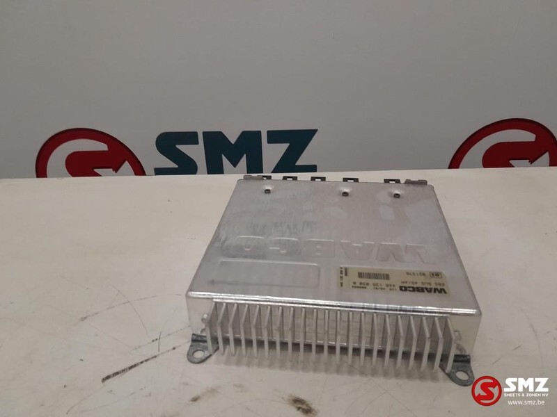 Wabco Occ ECU besturingseenheid Wabco 4461350030 - Elektroniskais vadības bloks (ECU) - Kravas automašīna: foto 5 Wabco Occ ECU besturingseenheid Wabco 4461350030 - Elektroniskais vadības bloks (ECU) - Kravas automašīna: foto 5