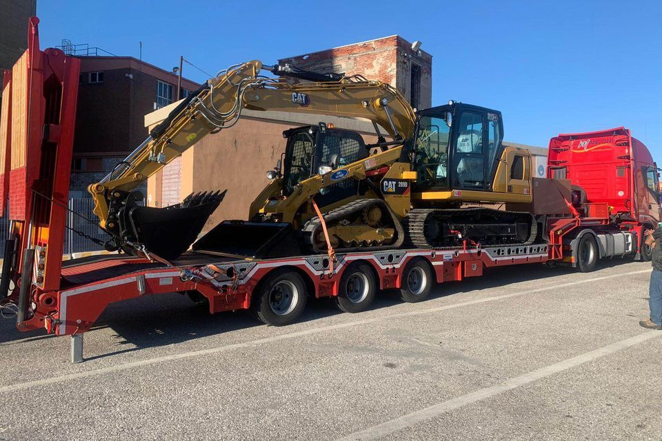CEYLAN 3 AXLES STANDART & EXTENDABLE LOWBED - Puspiekabe zema profila platforma: foto 2 CEYLAN 3 AXLES STANDART & EXTENDABLE LOWBED - Puspiekabe zema profila platforma: foto 2