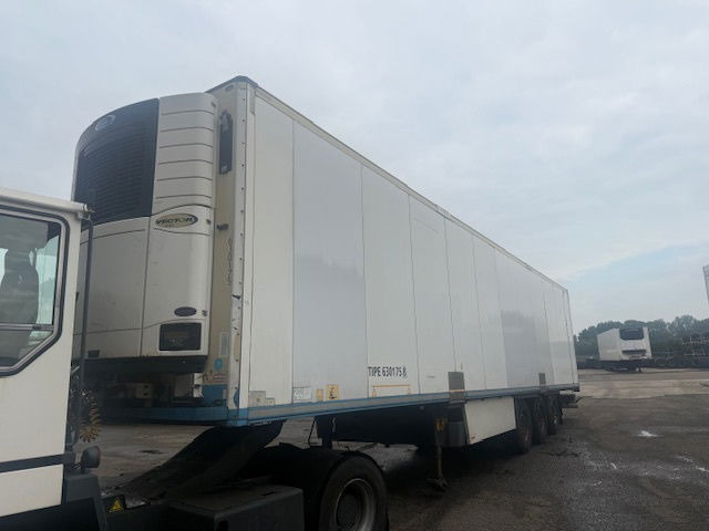 Schmitz Cargobull Vleeshanger Schade - Puspiekabe refrižerators: foto 1 Schmitz Cargobull Vleeshanger Schade - Puspiekabe refrižerators: foto 1