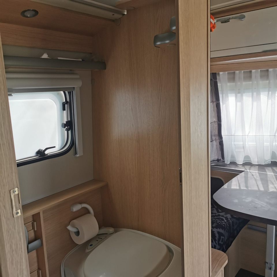 Dzīvojamais treileris Eriba Triton 430 60 Jahre Edition 2022: foto 13